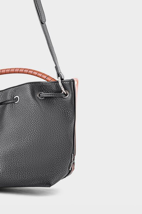 INSIGNIA BAG A6