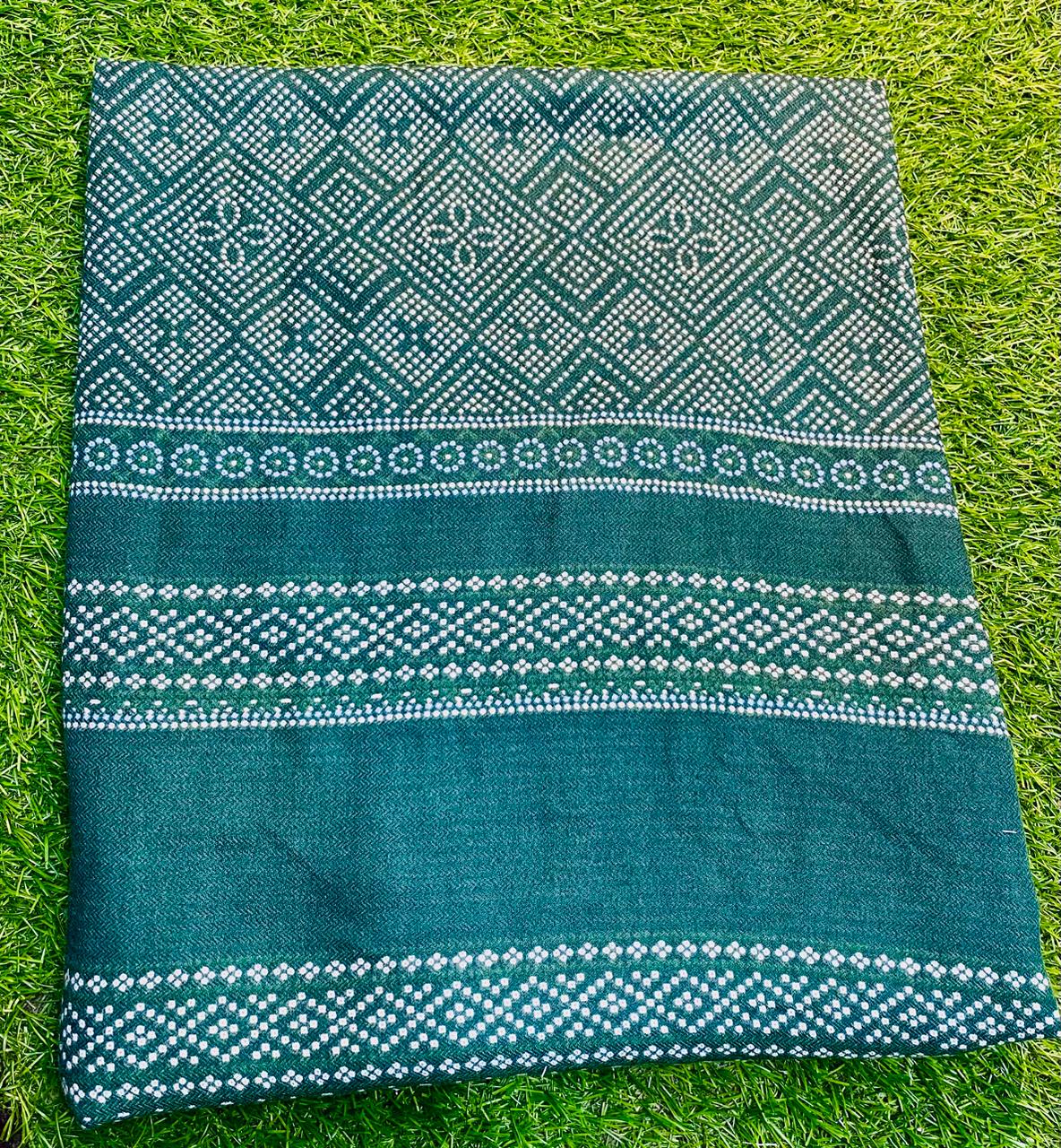 SAPPHIRE WINTER SHAWL