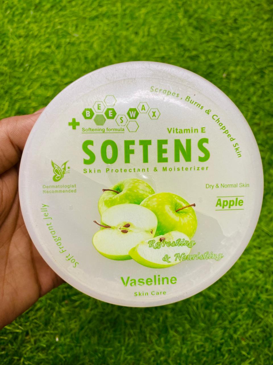 IMPORTED VASELINE WITH VITAMIN E (APPLE)