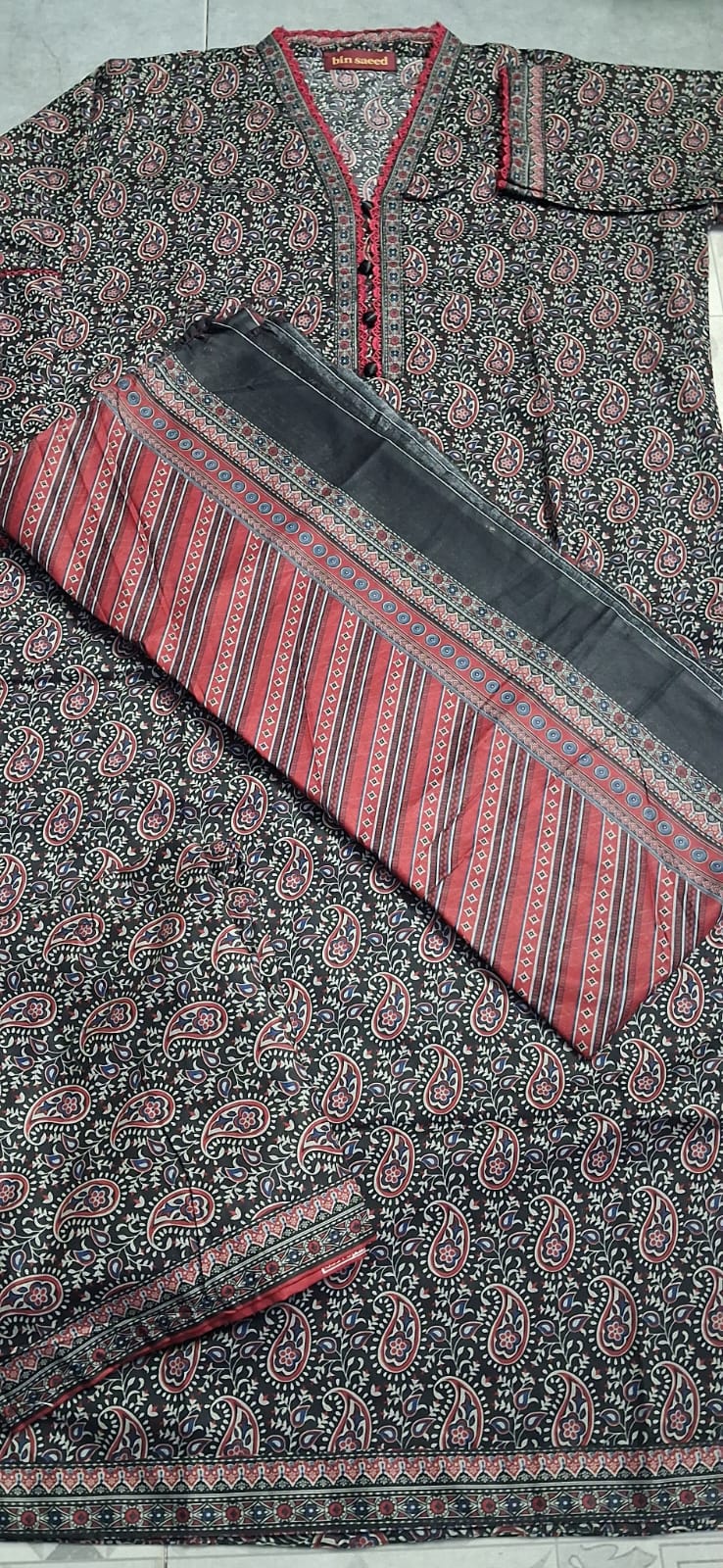 BIN SAEED 3 PIECE LAWN ( STITCHED )